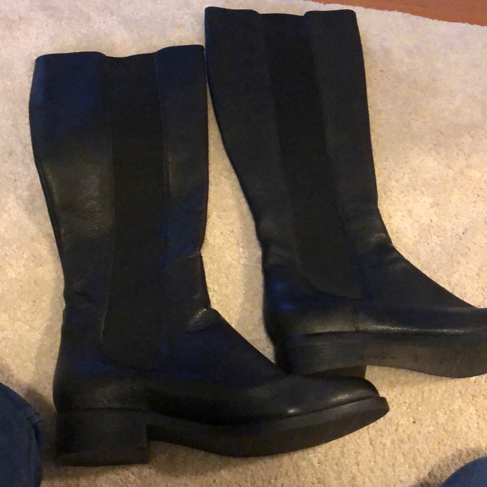 Cole Haan with Nike air technology boot